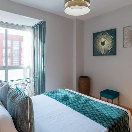 Vivienda Con Zona De Trabajo, Piscina Y Parking Daire Madrid Dış mekan fotoğraf