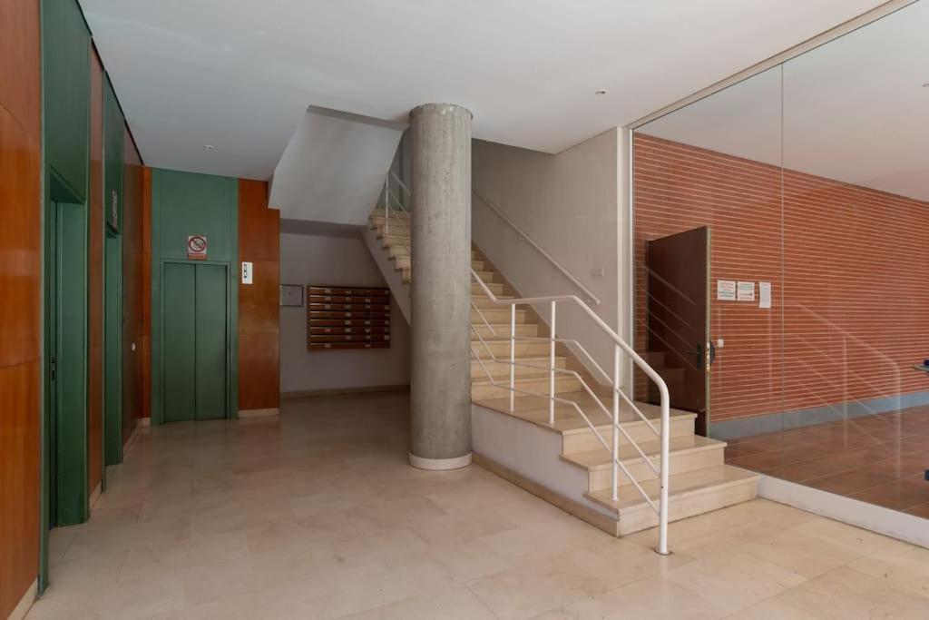 Vivienda Con Zona De Trabajo, Piscina Y Parking Daire Madrid Dış mekan fotoğraf